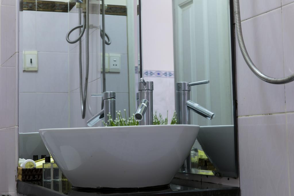 Graceful Hostel Ho Chi Minh City Exterior photo